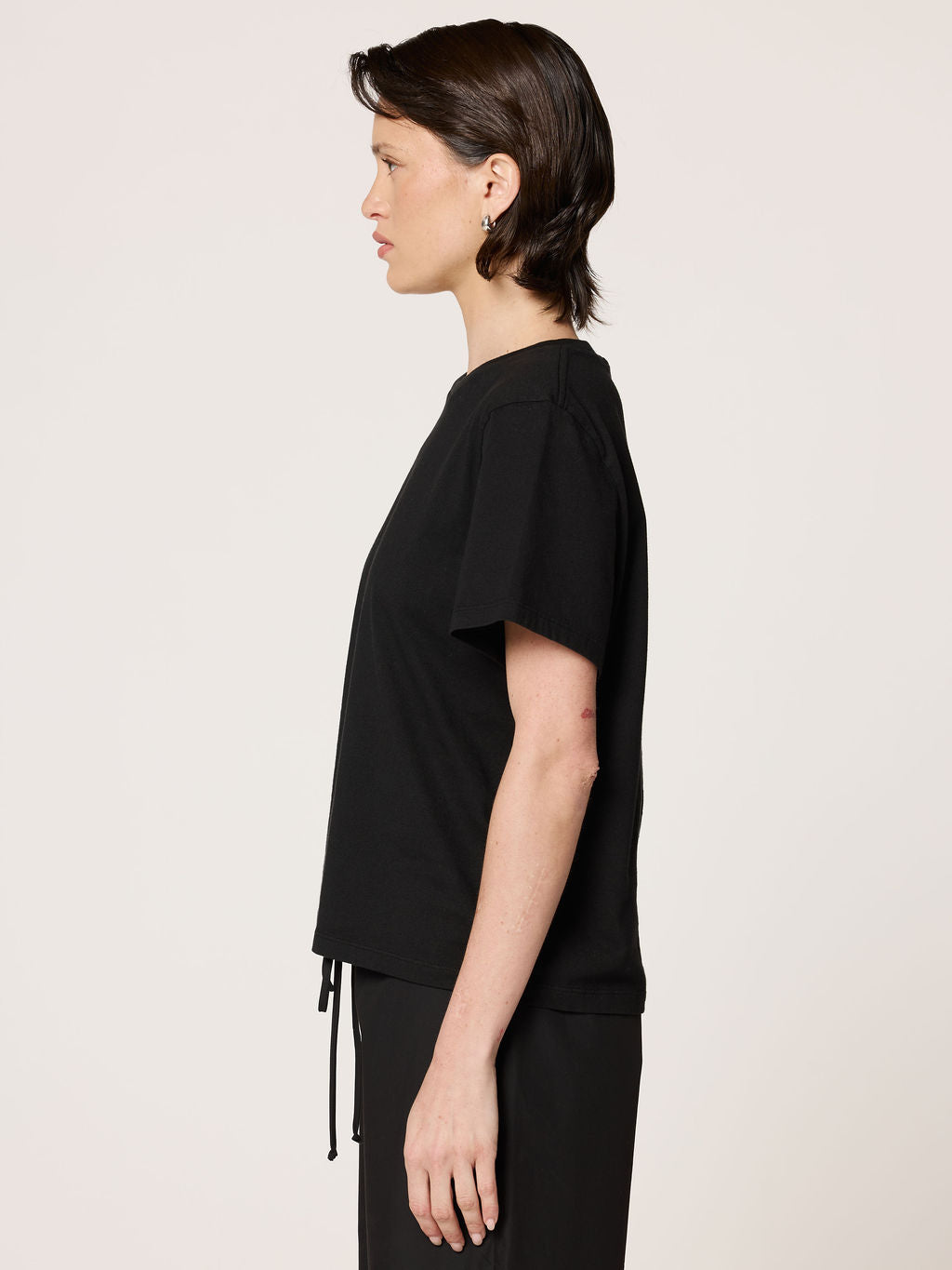 WALKER TEE